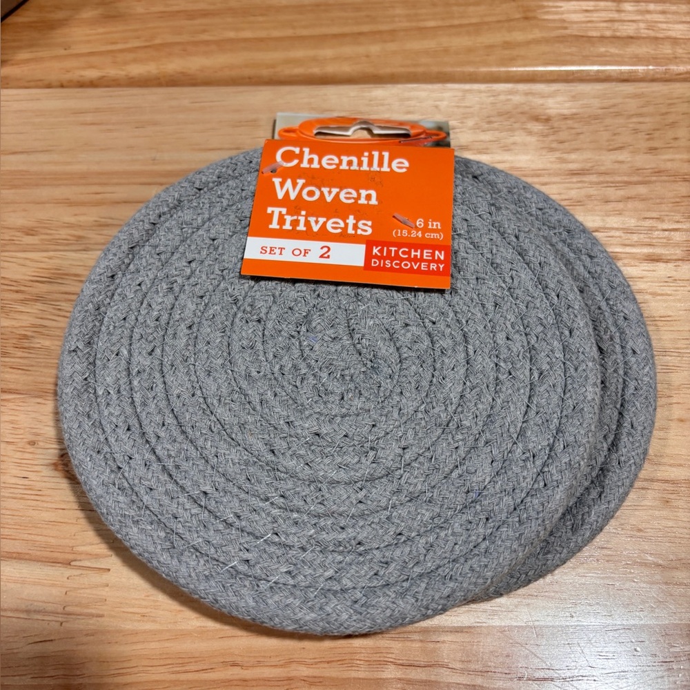 - Gray Chenille Woven Trivets - 6” Set of 2.
- KITCHEN DISCOVERY